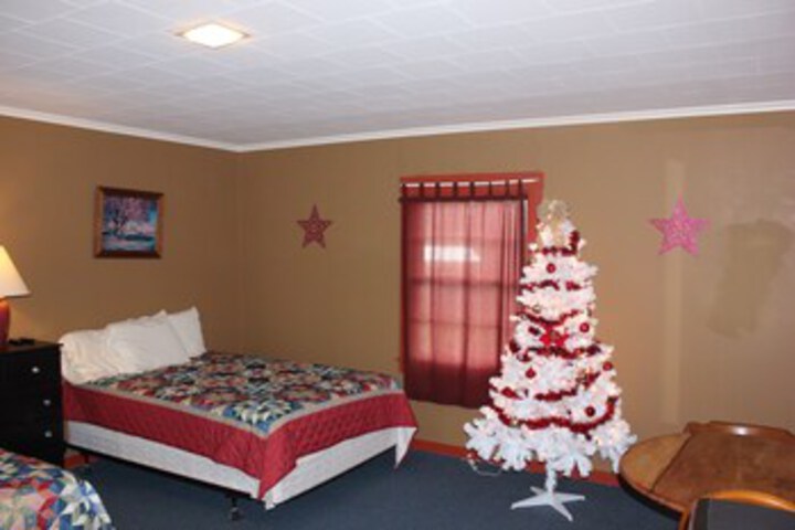 Room 125 of 140