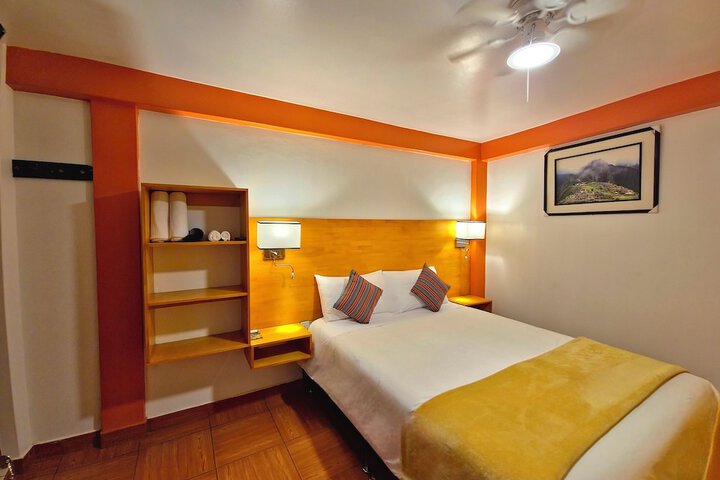 Room 14 of 28