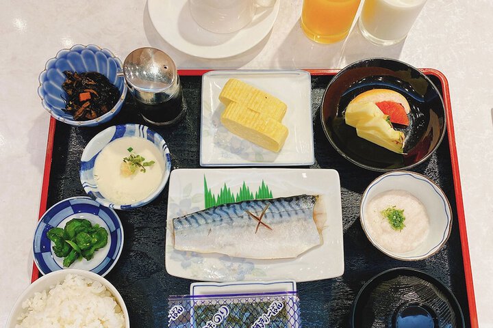 Breakfast meal