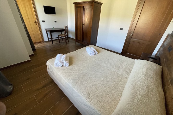 Room 7 of 31