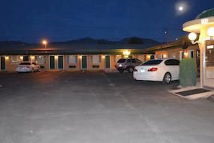 Hotel 4 of 30