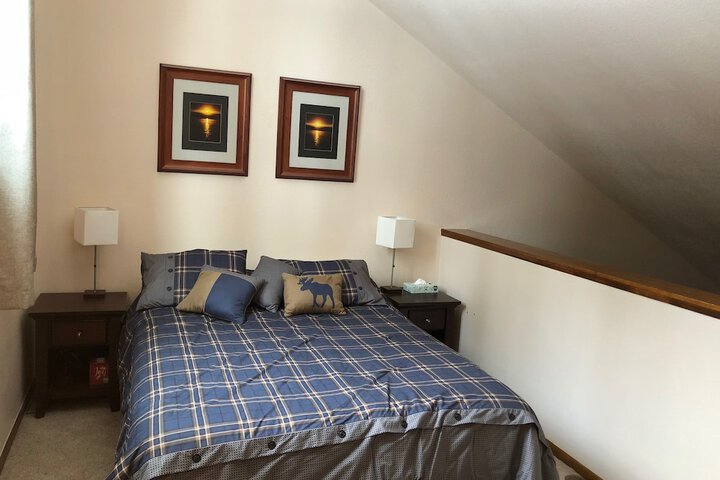 Room 7 of 49