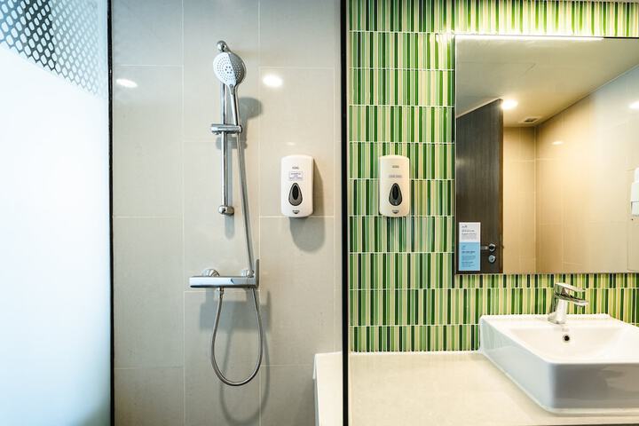 Bath Interior