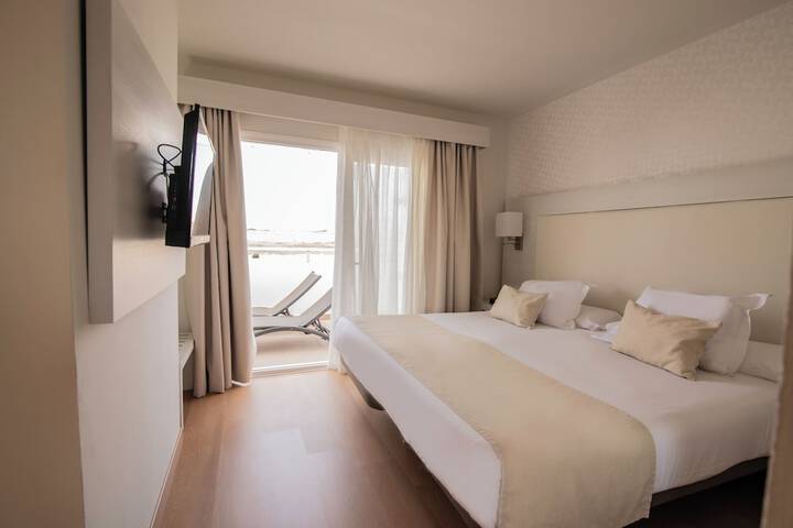 Room 17 of 313