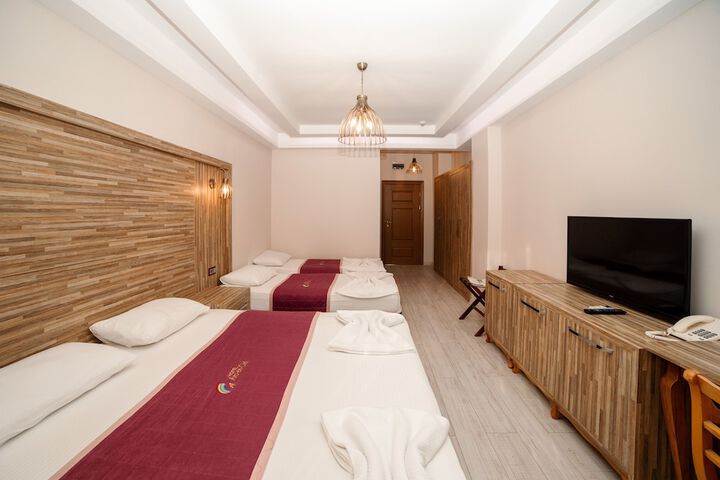Room 20 of 48