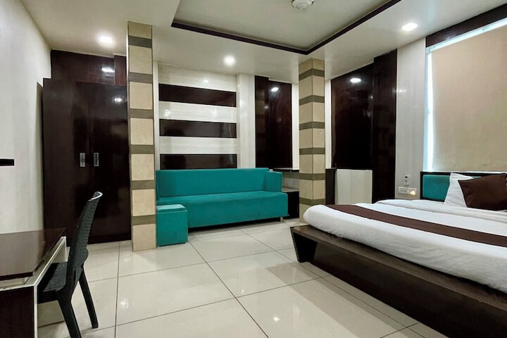 Room 44 of 53