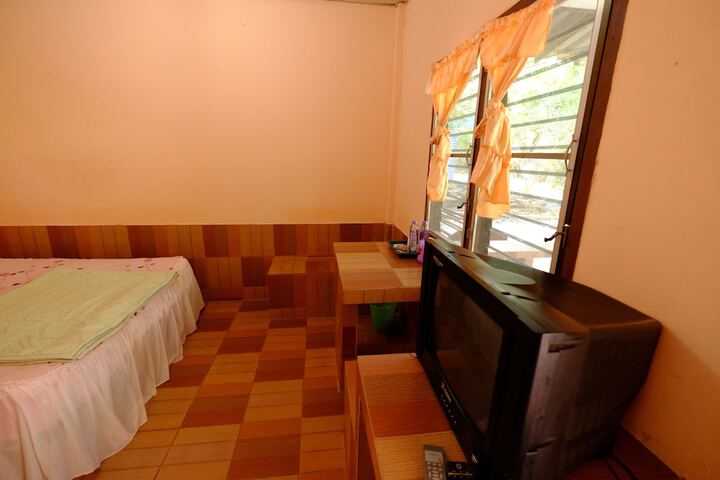 Room 30 of 31