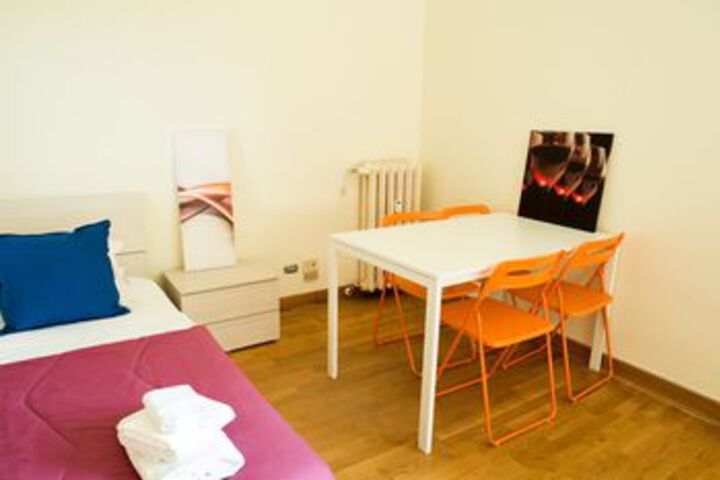 Room 10 of 10