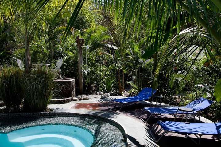Pool 14 of 22