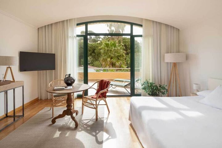 Room 20 of 82