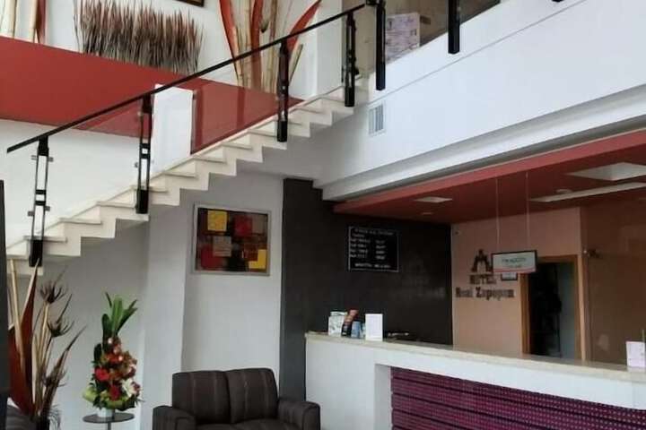 Lobby Photos