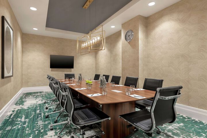 Meeting facility
