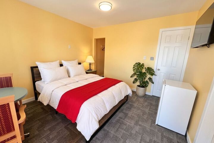 Room 14 of 52