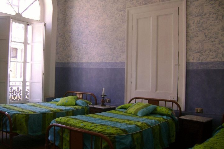 Room 14 of 40