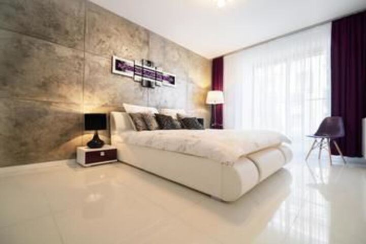 Room 21 of 48