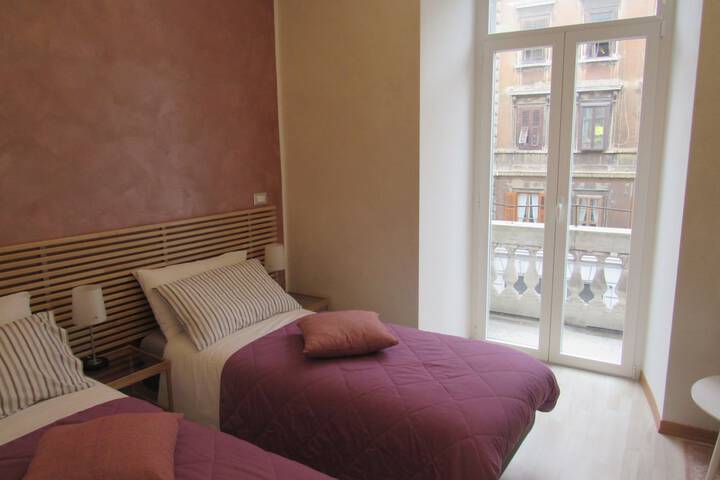 Room 15 of 37