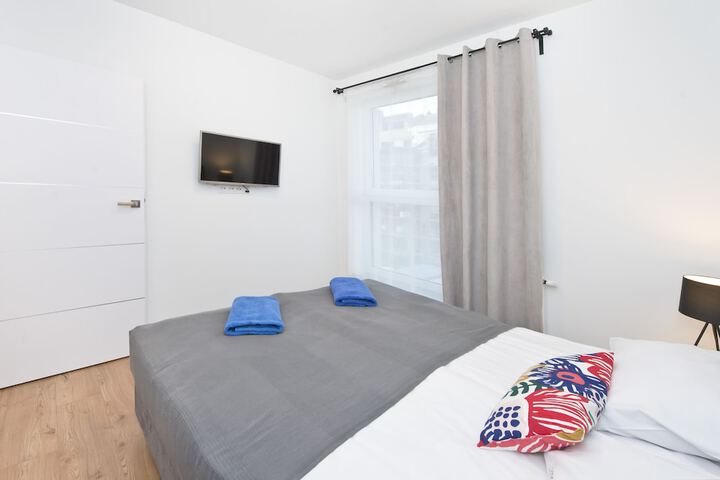 Room 49 of 181