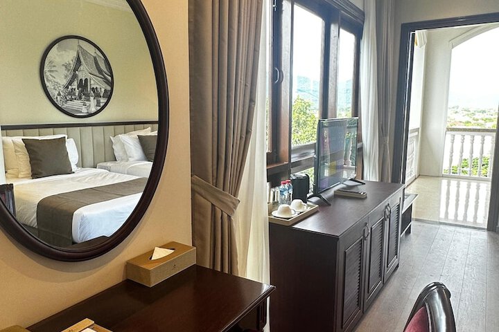 Room 47 of 99