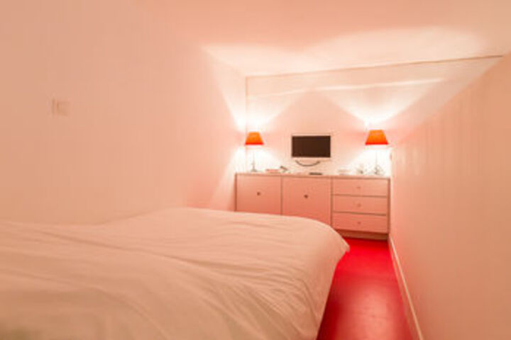 Room 55 of 189