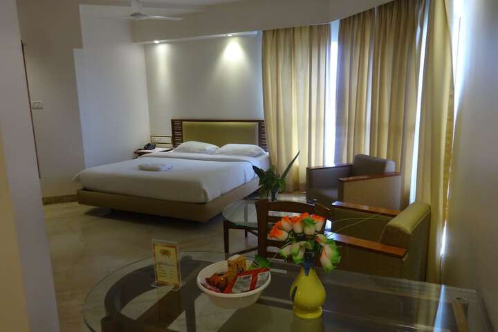 Room 11 of 181