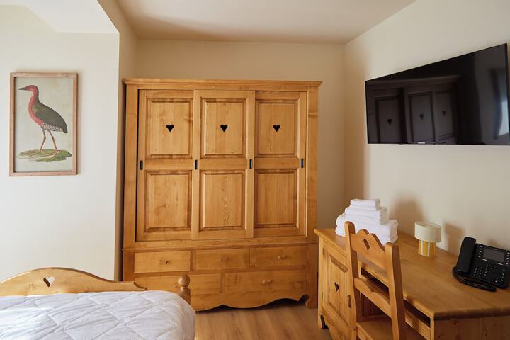 Room 8 of 21
