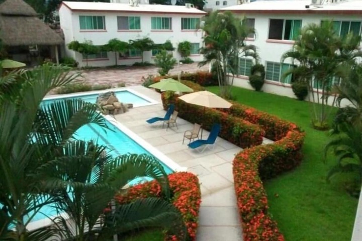 Pools & Facilities