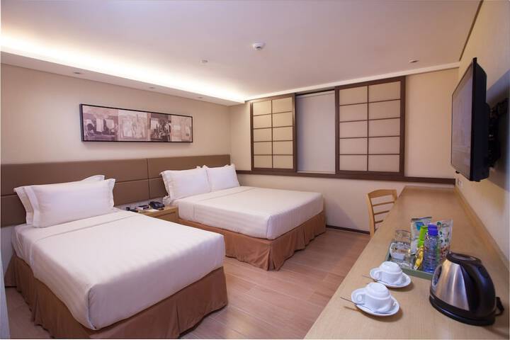 Room 17 of 63