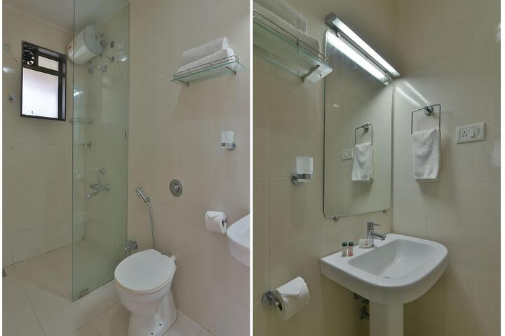 Room 2 of 12