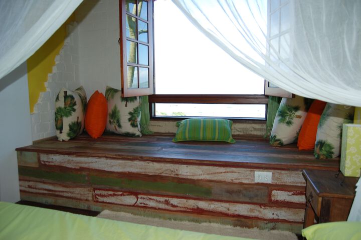 Room 26 of 34