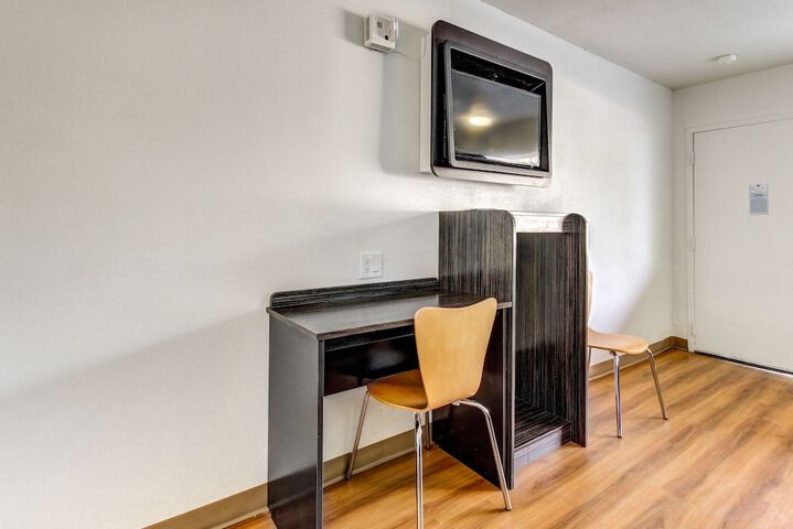 Room 20 of 31