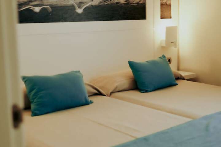 Room 9 of 58