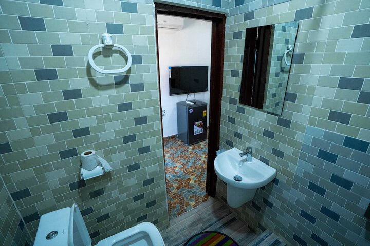 Room 17 of 41