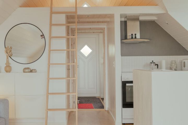Room 8 of 22