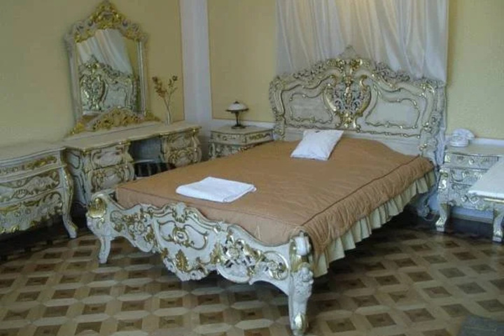 DWOR OSTOYA AIRPORT HOTEL