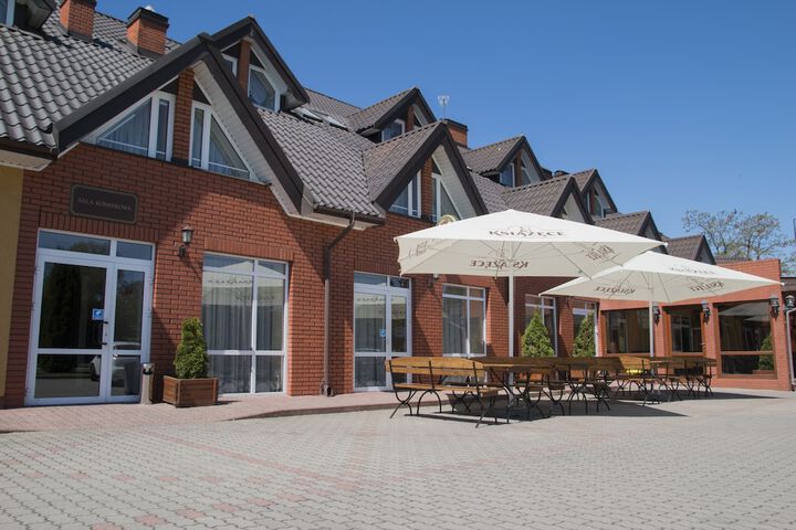 Hotel Exterior 86 of 101