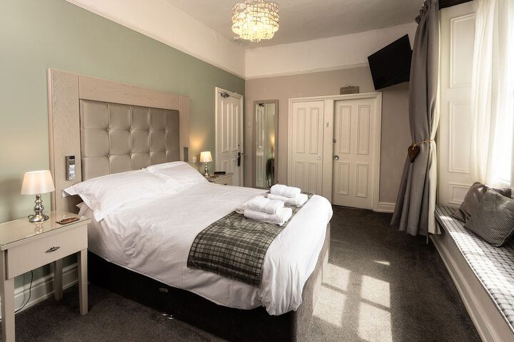 Room 6 of 46