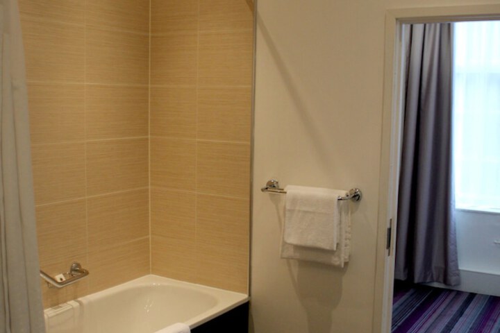Room 14 of 45