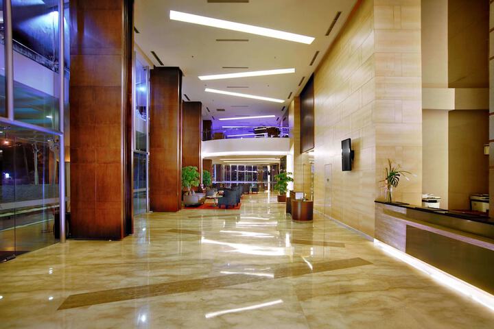 Lobby Photos