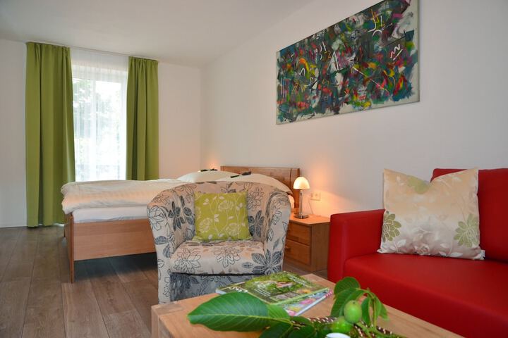 Room 4 of 55