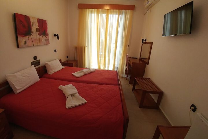 Room 5 of 51