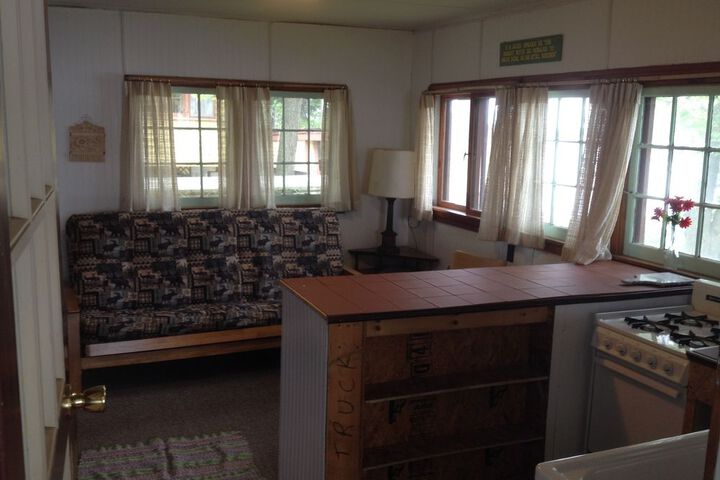 Room 74 of 199
