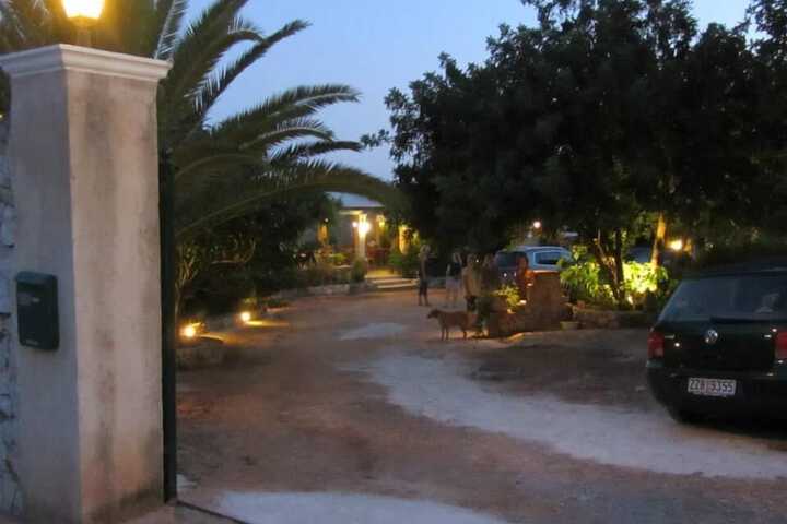 Hotel 4 of 7