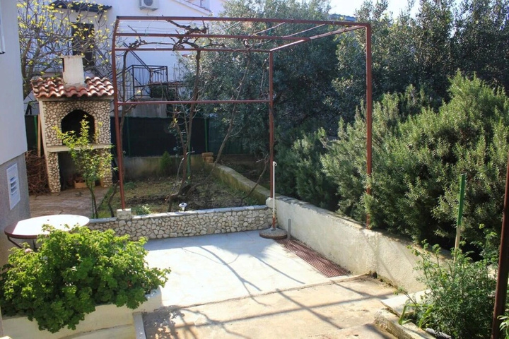Rosemary Gorgeous Garden A1