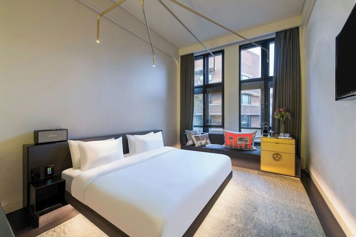 Room 89 of 313