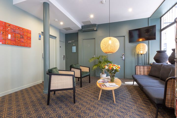 Hotel Lobby