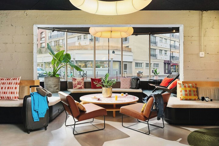 Hotel Interior 8 of 79