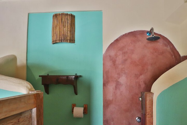 Room 63 of 80