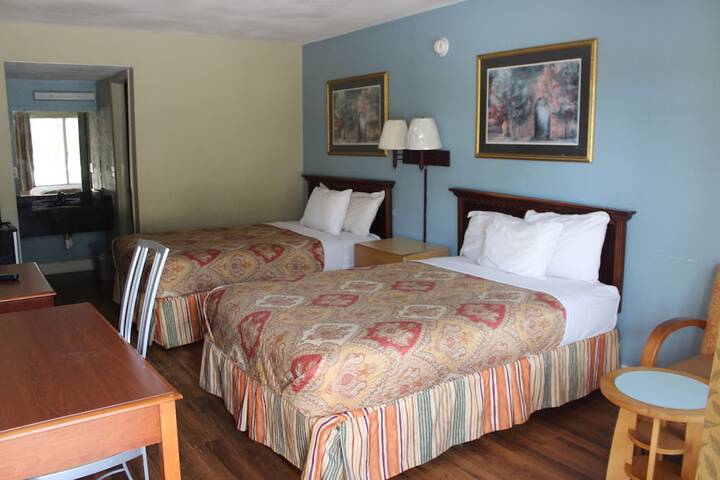 2 Double Beds (1 of 19)