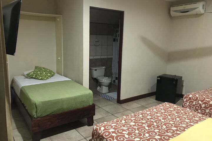 Room 7 of 17