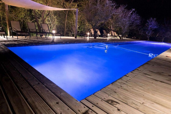 Pool 99 of 432